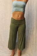 Ela Capri Pants - S/M - Green