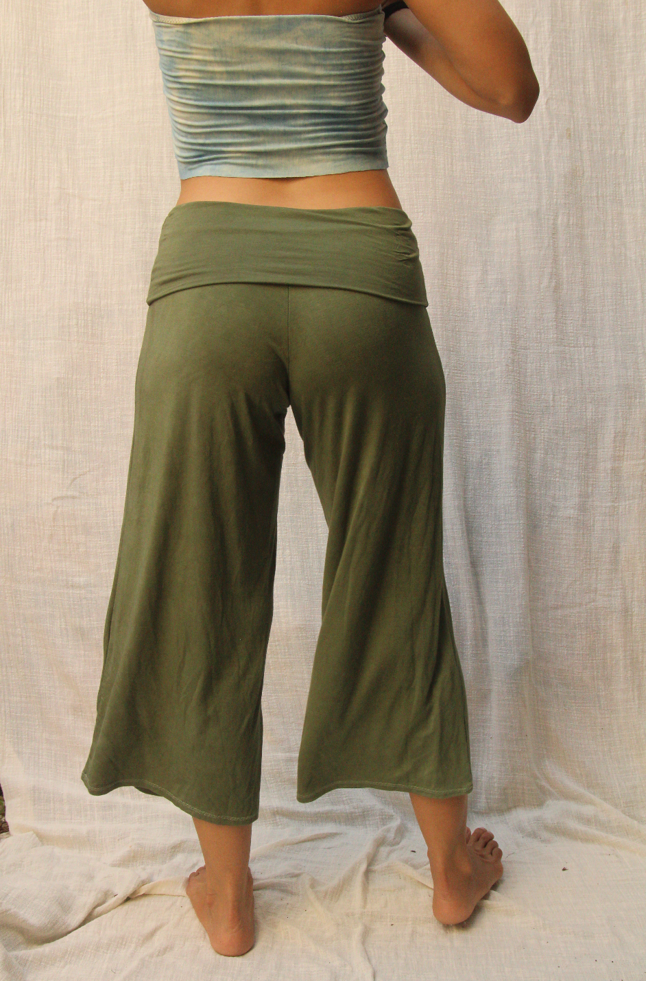 Ela Capri Pants - S/M - Green
